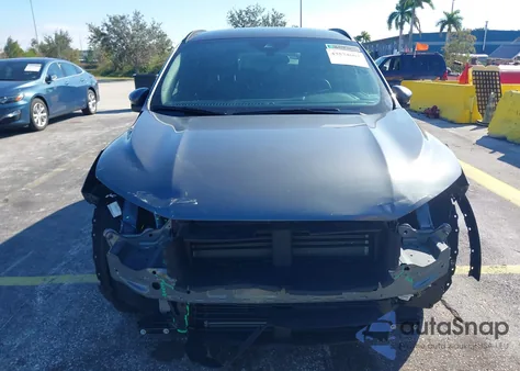 2025 Ford Escape St-Line Select из США, поврежденный, VIN 1FMCU9NA3SUA42130